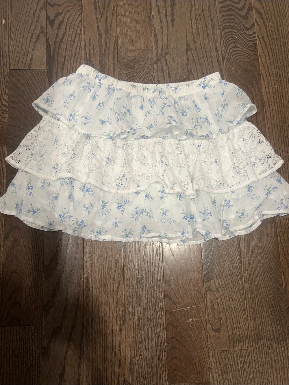 abercrombie kids White Mini Skirt with Light Blue Floral